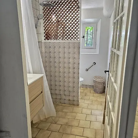 Les Bulles De - Wifi - Parking Gratuit & Cuisine * Montfort (Alpes-de-Haute-Provence)