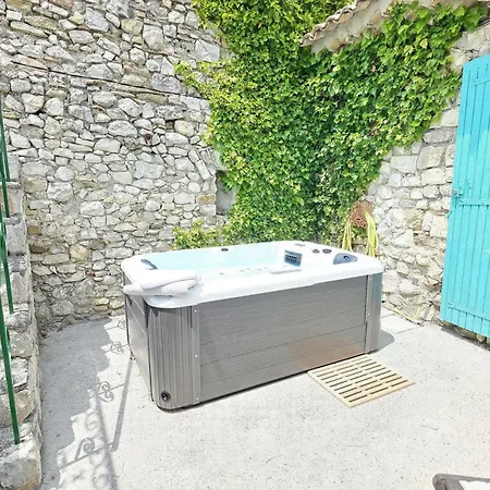 Les Bulles De - Wifi - Parking Gratuit & Cuisine * Montfort (Alpes-de-Haute-Provence)